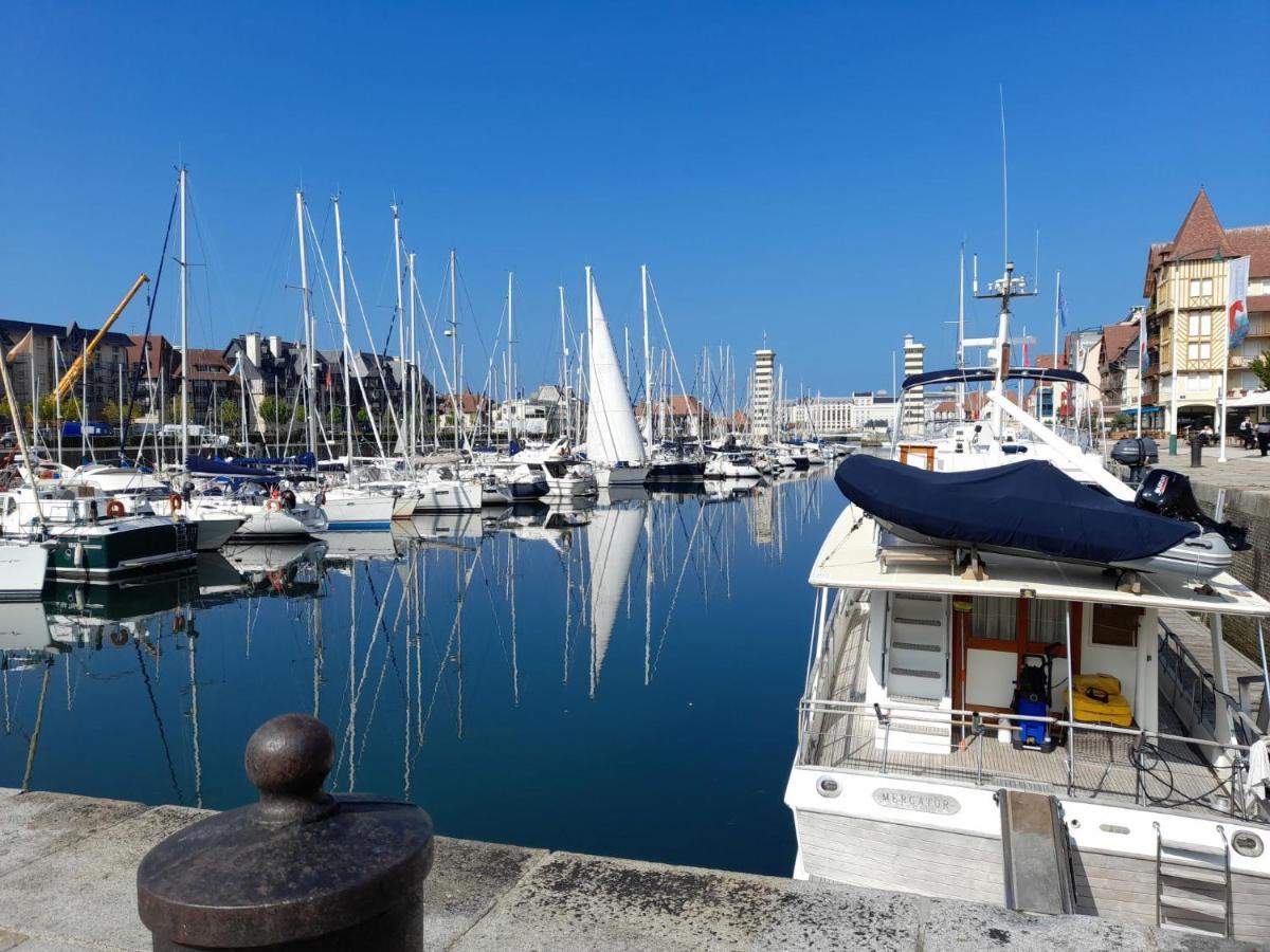 Studio Les Marinas-14 By Interhome Deauville Esterno foto